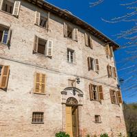 CASA SEMINDIPENDENTE A PONZANO MONFERRATO