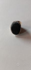 Anello oro con pietra nera 