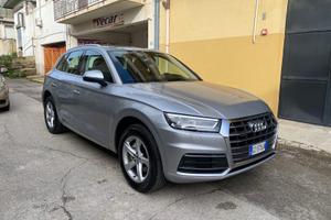 Audi Q5 40 TDI 204 CV quattro S tronic Business Sp