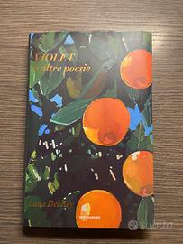 Libro di poesie di Lana Del Rey