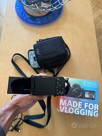 Sony ZV-E10 4K + Obiettivo 16-50mm – Kit completo