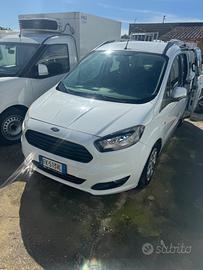 Ford 4 posti autocarro 1.5tdci anno 2017
