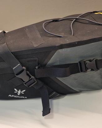 bikepacking Apidura posteriore 6 litri