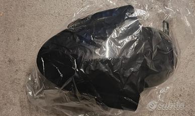 Parafango anteriore phantom nero nuovo