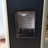 stufa a pellet ventilata 7 kw nuova 