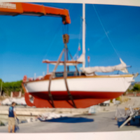 Barca a vela in legno