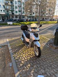 Kymco People 200