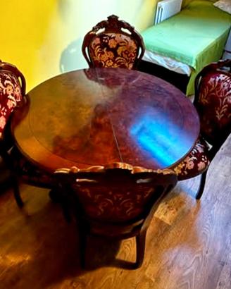 Set tavolo allungabile, 4 sedie in legno massiccio
