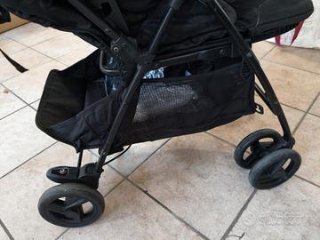 Passeggino CAM Curvi leggero e compatto