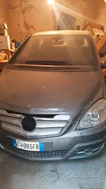Mercedes classe b da ripristino
