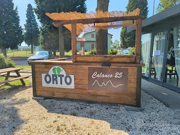 Chiringuito in legno di Cedro del Libano