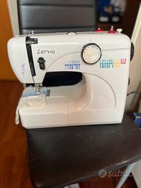 Macchina da cucire