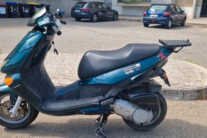 aprilia leonardo 150 cc 600 euro trattabili