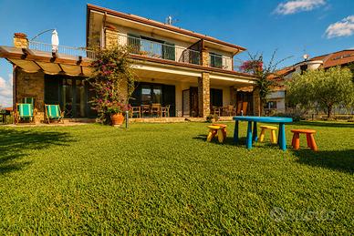 SETTEMBRE e OTTOBRE_in villa a 300 m dal mare