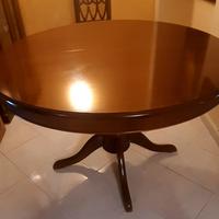 tavolo e sedie in arte povera