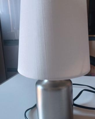 lampada da tavolo 