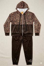 tuta effetto velluto