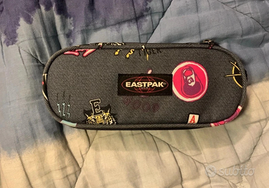 astuccio Eastpak