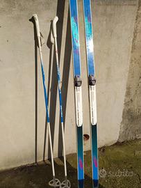 sci da fondo e scarponi 