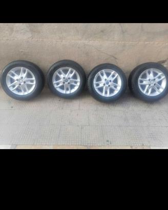 cerchi con gomme punto sporting da 14
