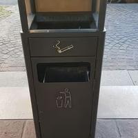 Cestino porta rifiuti