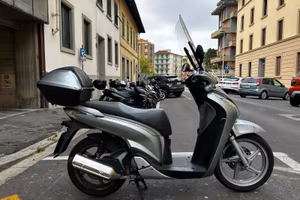 HONDA SH 125 -2009-