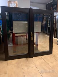 Finestra in legno doppio vetro