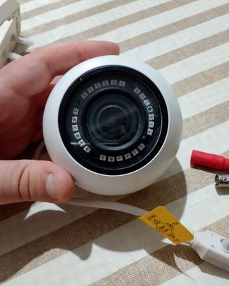 videosorveglianza con sensori movimento in omaggio