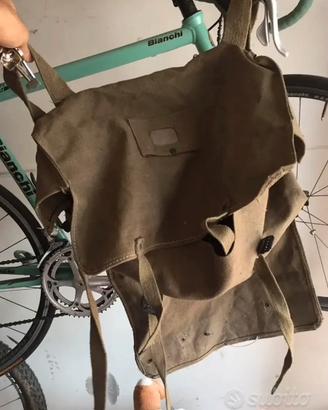 Zaino vintage escursionismo