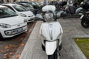 Piaggio beverly 350