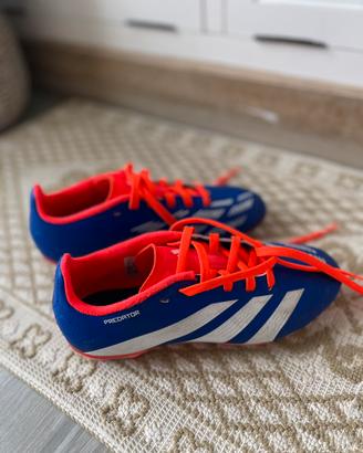 Scarpe predator da calcio