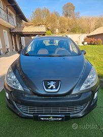Peugeot 308 2.0 HDi 136CV aut. SW Ciel Féline 7 po