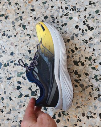 Saucony Endorphin Speed, uomo, n. 43