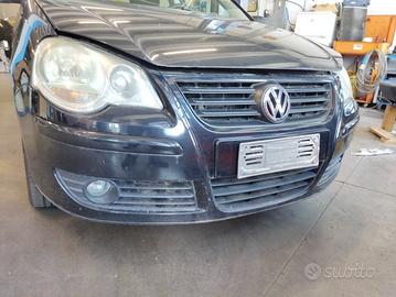Paraurti anteriore VOLKSWAGEN POLO del 2008