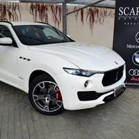 Maserati Levante 3.0 V6 SQ4 Automatica 430 cv Gran