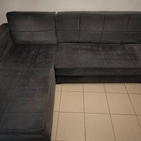 Divano angolare con contenitori quello della foto 