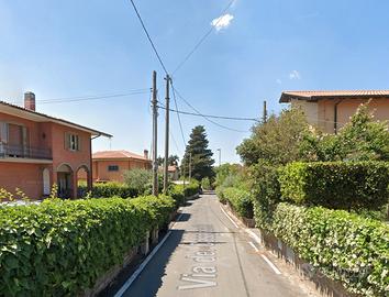 Grottaferrata ampio trilocale arredato