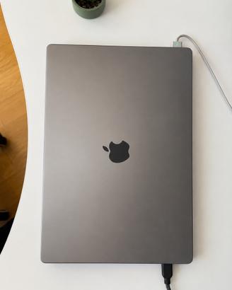 MacBook Pro 16 M3 Pro 36GB RAM - Come Nuovo