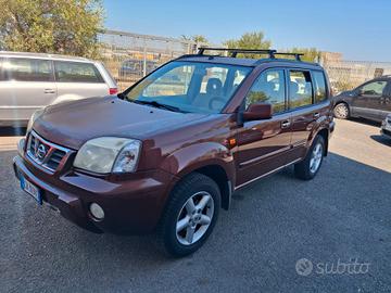 Nissan X-Trail 2.2 TD 4x4 DIESEL