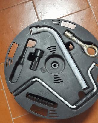 Cric + accessori Fiat Punto Star anno 1998.
