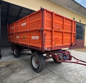 Rimorchio agricolo