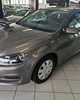 VOLKSWAGEN Golf 1.2 TSI 105 CV 5p. Comfortline B