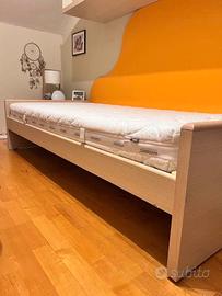 2 Letti/letto (corpo + doghe + materasso Wenatex)