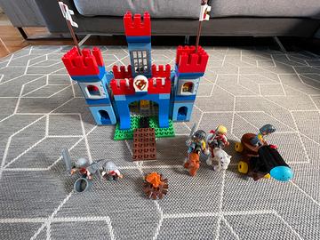Castello lego duplo 10577 completo