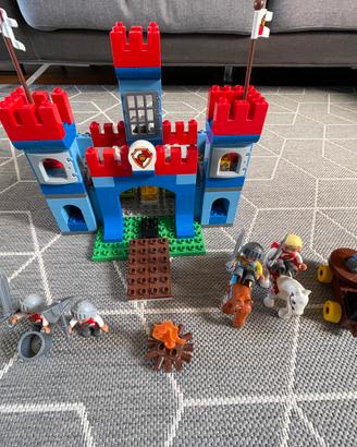 Castello lego duplo 10577 completo