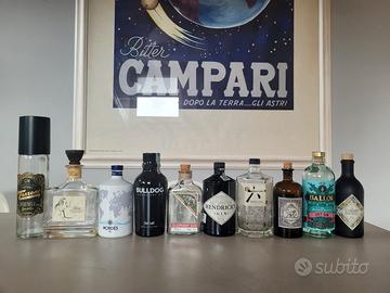 collezione bottiglie decorative