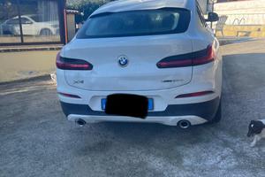 X4  BMW