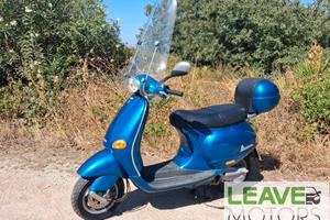 Piaggio Vespa 125 ET4 (M1579)