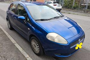 Fiat Grande Punto 1200 Benz 65 cv euro 4