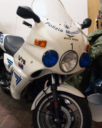 Carene-bauletti-serbatoio moto guzzi v75